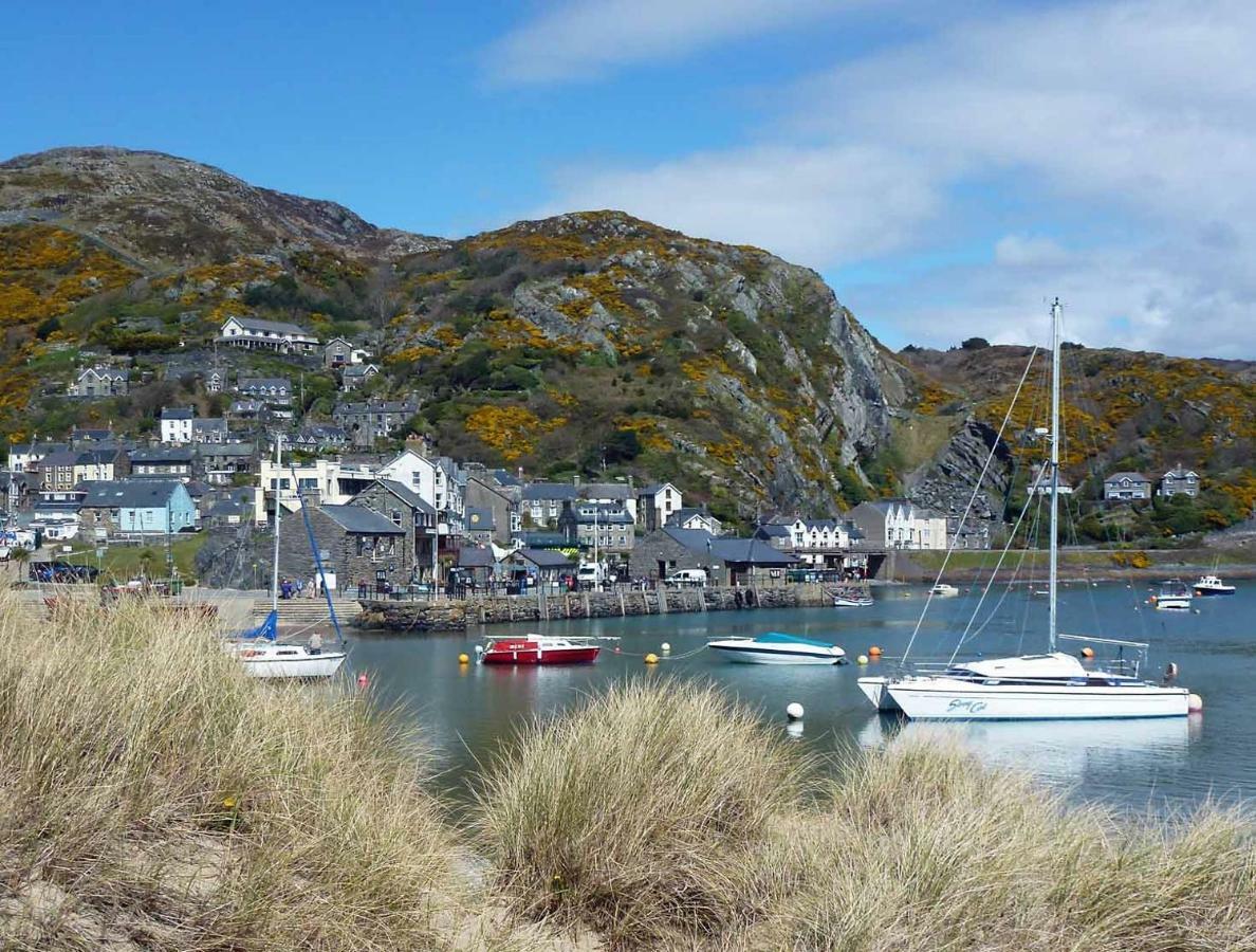 Bryn Melyn Apartments Barmouth Exterior photo